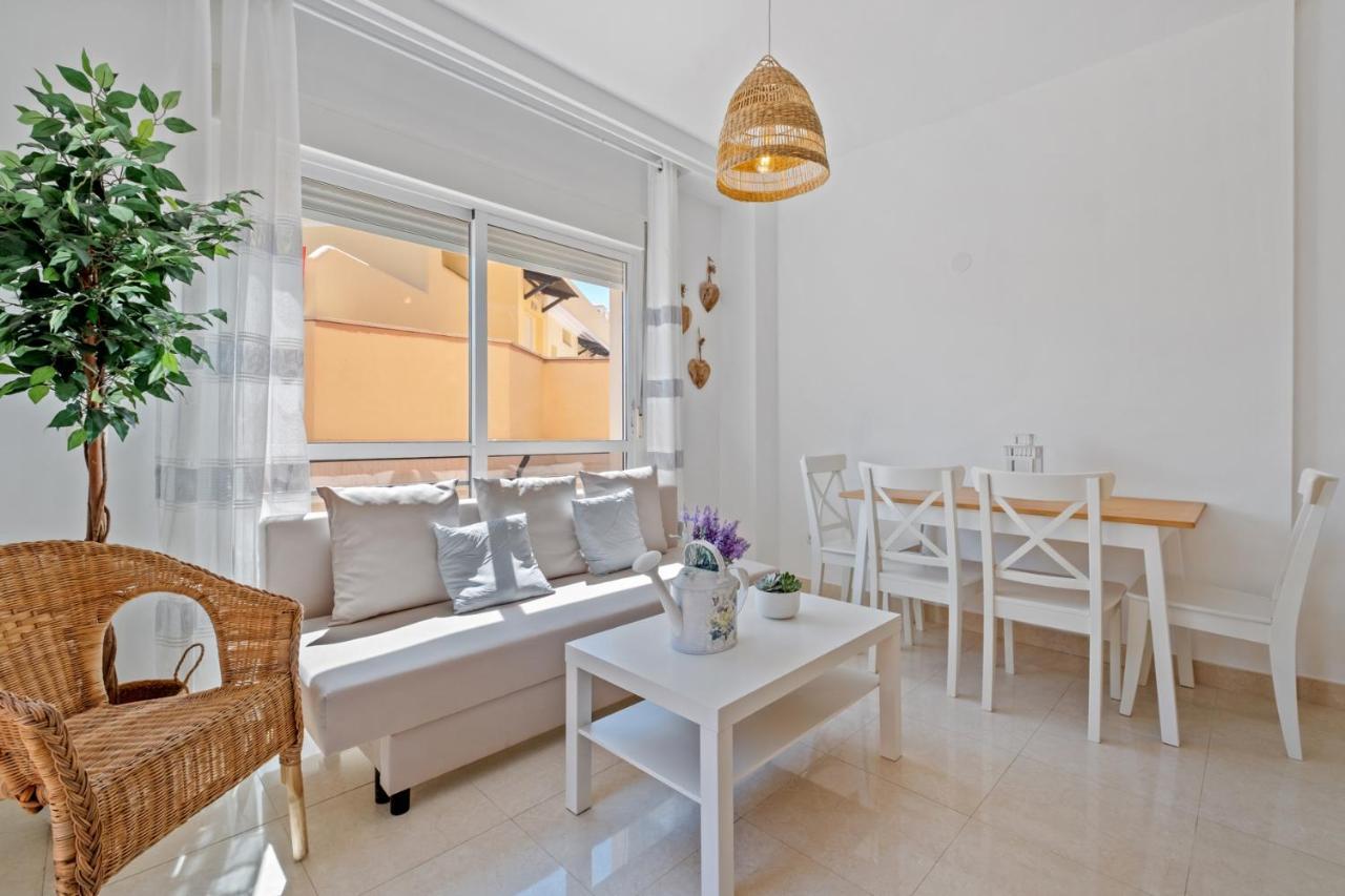 Nina Surena Home Anoreta Golf Torre de Benagalbοn Εξωτερικό φωτογραφία